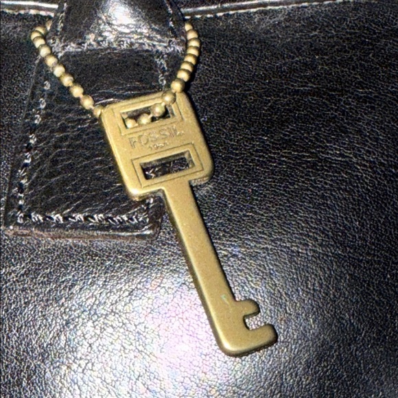 Fossil Black Leather Shoulder Bag/ Tote - Picture 13 of 13